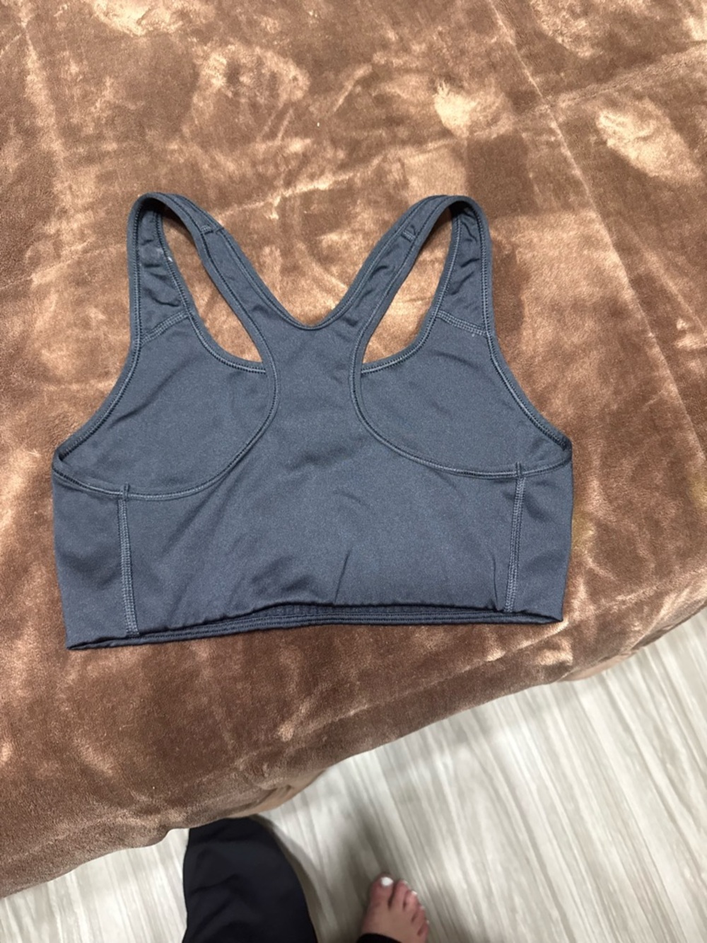 Woman’s size medium Nike Black Racerback Sports Bra with White Swoosh - Picture 11 of 11